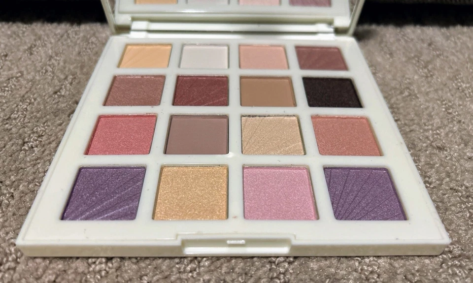 Rachel Roy Rosy Nudes Shimmer & Eyeshadow Palette - 0.045 oz / 1.3 g NEW - Image 2 of 4