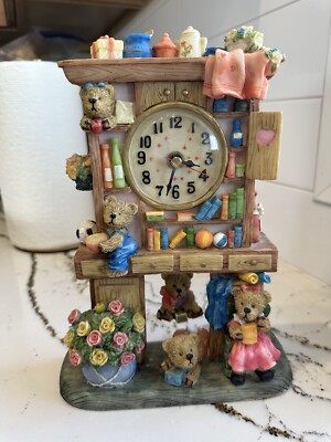 Vintage Teddy Bear Clock Pendulum 1990 s Works Perfect!
