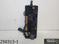 OEM 2011-2014 Dodge Charger 5.7L Fusebox Fuse Box Relay Module P68197047AB