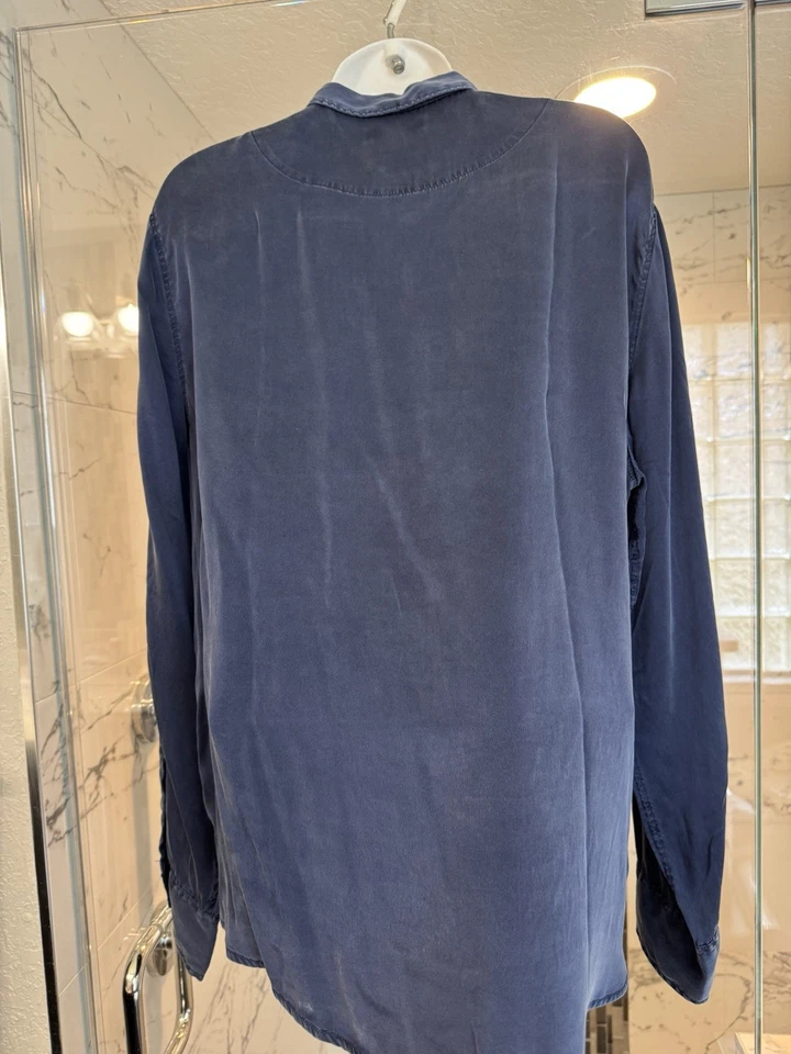 Classic! J. Crew Navy Women Blouse Sz 14 Button 100% Silk Long Sleeve - Image 2 of 4