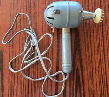Vintage A.C. Gilbert & Co B-87 40 Watt Vibrating Muscle Massager wooden hand