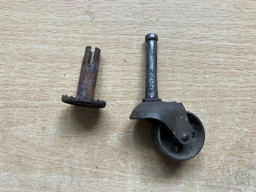 Antike Möbelrollen Gusseisen Räder Rollenlager drehbar