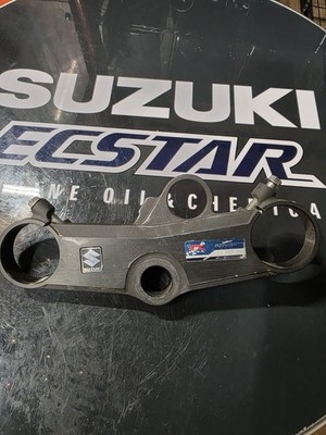 2004-2005 SUZUKI GSXR 600 750 OEM 20TH ANNIVERSARY UPPER TRIPLE