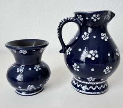 Gmundner Keramik Dirndl blau 2x Vase Set GK1946 (2512DE23)  05/26 - Bild 1 von 4