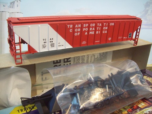 HO TRANSPORTATION CORP. OF AMERICA Athearn/Bev-Bel 54' PS Covered Hopper #60518