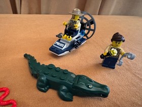 60066 LEGO Complete CITY: Swamp Police Starter Set