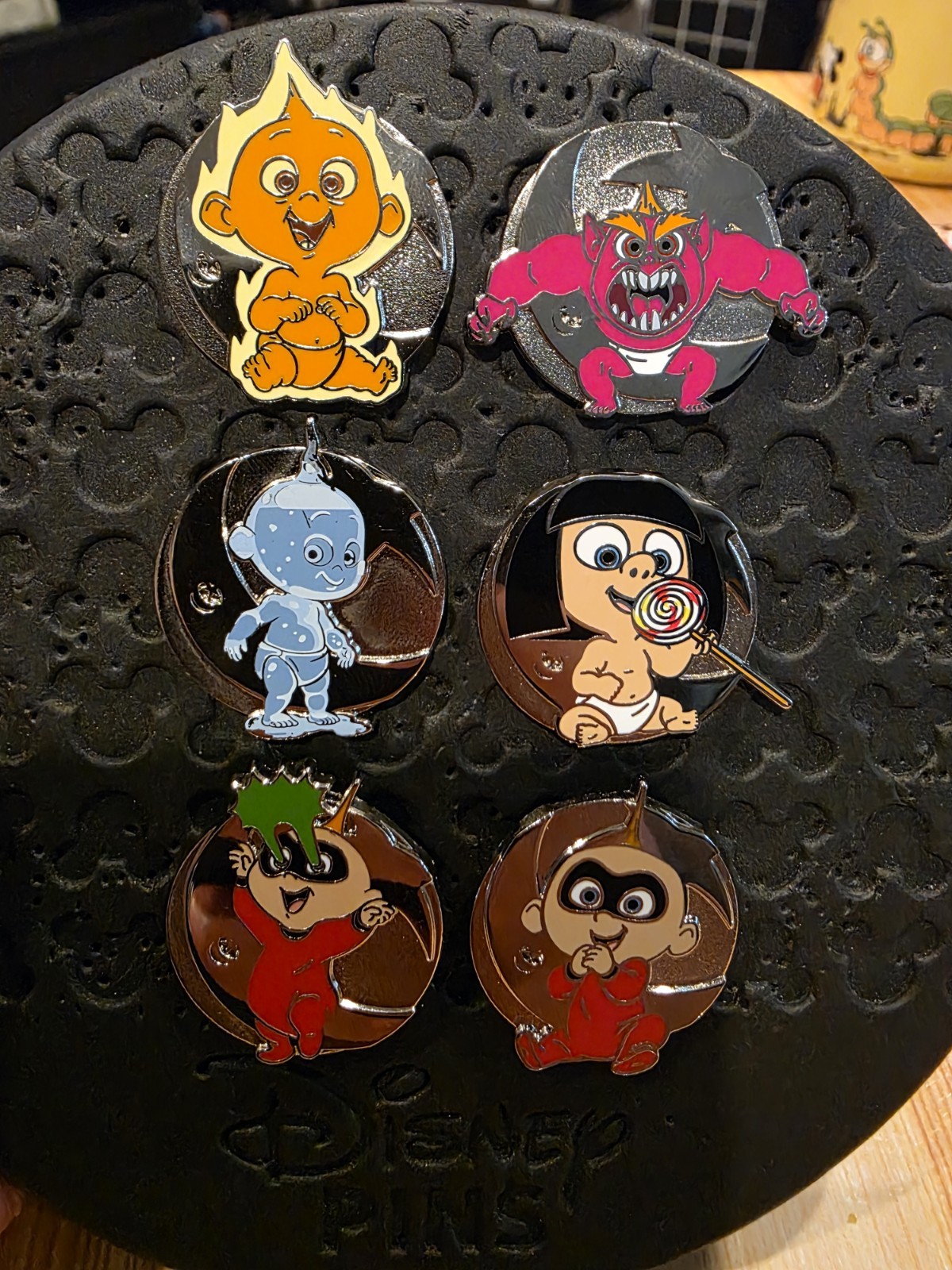 Disneyland 2024 DLR Hidden Mickey Disney Jack Jack Complete 6 Pin Set w/ Chaser