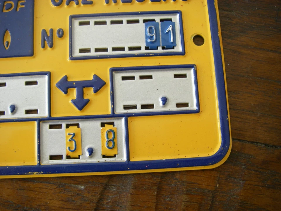 vintage réformé plaque de signalisation rectangulaire affleurant gaz GDF en alu - Photo 3/4