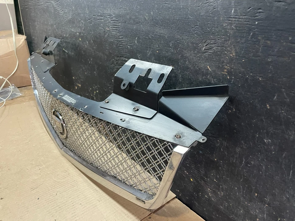 Cadillac STS 2005 a 2007 parrilla delantera E&G Classics malla cromada OEM U7511 PS Foto 2 de 4