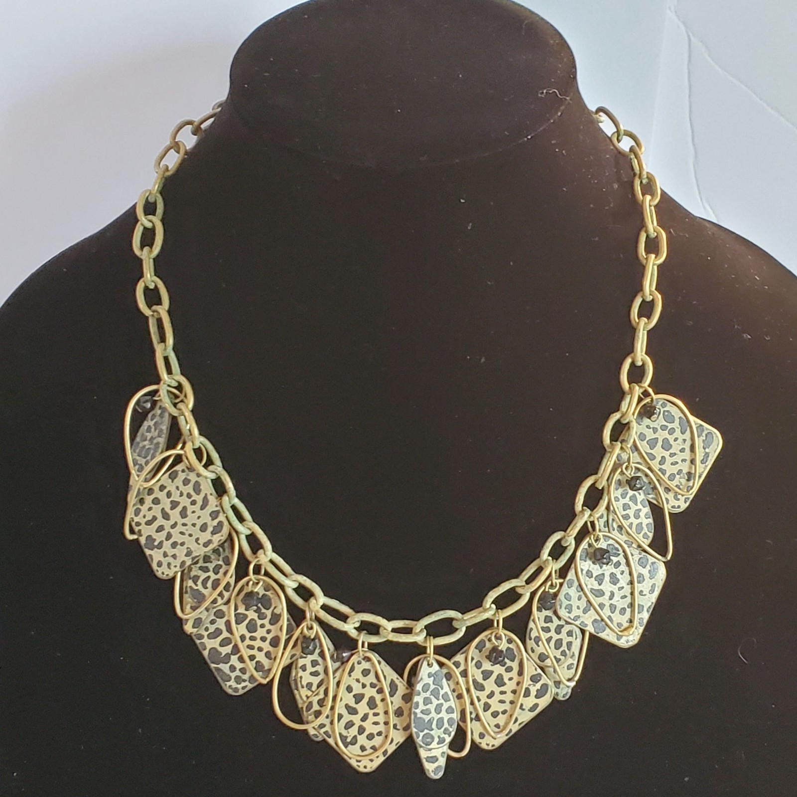 Multi-Layered Leopard Colored Necklace Squares & … - image 7