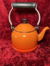 Le Cresuet Demi Kettle 1.1 litre Volcanic Orange Enamelled Steel (PG119L) #655