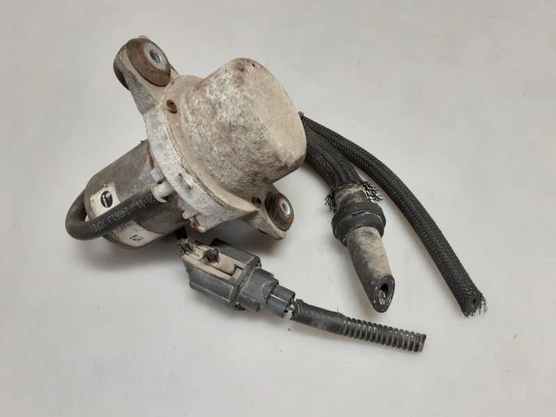 Aspiradora Jeep JK Wrangler A.I.R. Bomba de aire delantera Smog 04581586AA 2012-2017 103940 Foto 3 de 4