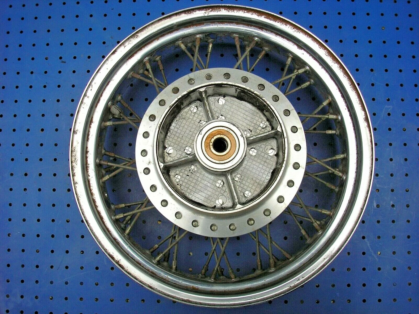 REAR WHEEL RIM VT 600 C SHADOW PC21 REAR WHEEL STRAP ROUE RUEDA VELO JANTE - Picture 1 of 8