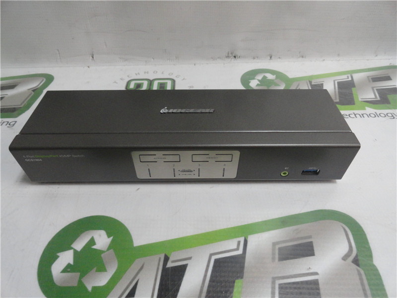 IOGEAR GCS1904 4-Port DisplayPort KVMP Switch New Open Box w/ Cables