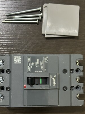 breaker, circuit EasyPact EZC100F TMD 100A 3 poles 3d EZC100F3100