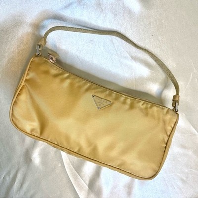 Prada Nylon Pochette Mini Tasche Senfgelb