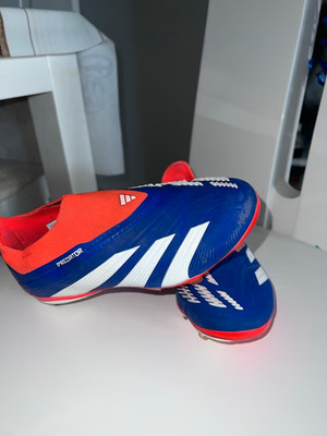 Adidas Predator Elite Laceless FG 30 1/2