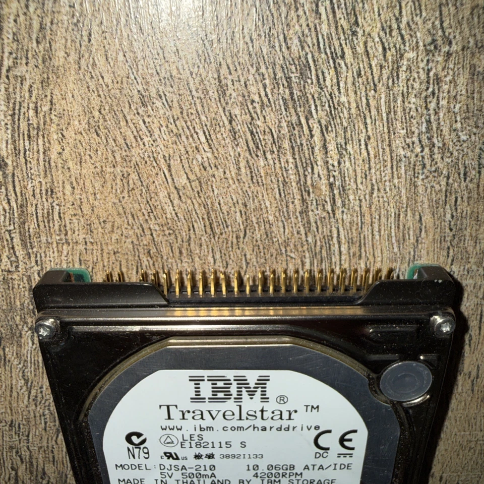 IBM 20GB TravelStar IC25N020ATCS04 IDE 07N9317 Laptop Hard Drive NOT TESTED - Image 2 of 4