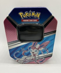 Pokémon TCG: Eevee Evolutions Tin (Vaporeon V / Jolteon V / Flareon V)