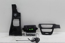 2010 RENAULT MEGANE 6 DISC CD/DVD/Sat Nav Disc Unit 281155040RTF561