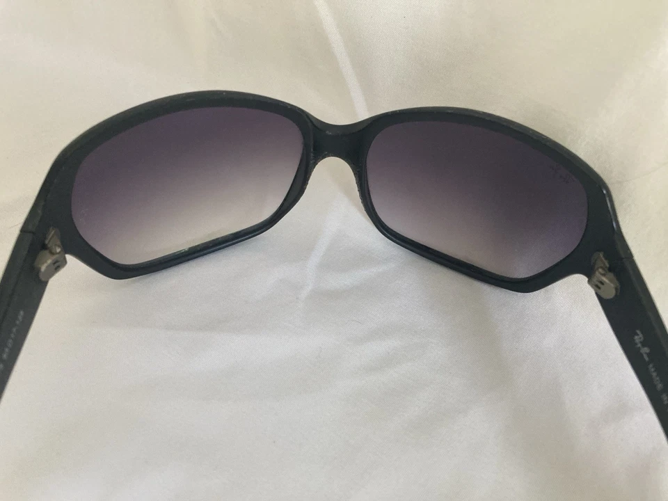 Ray Ban Women’s Black Plastic Frame Sunglasses RB4118 601S 65 17-125 Made Italy - Image 3 of 4