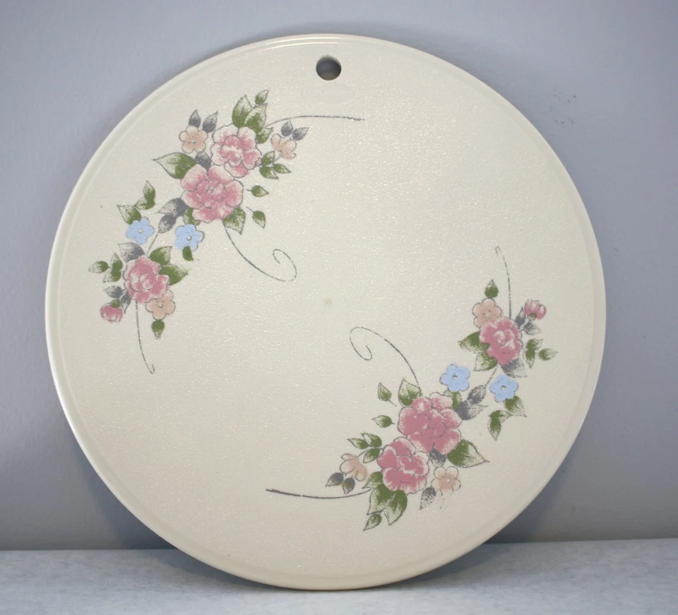 Almofada quente Pfaltzgraff chá rosa rebite melamina fazenda floral 10,5” redonda - Imagem 4 de 4