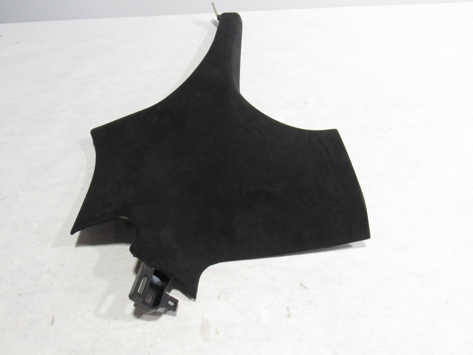 18-21 Aston Martin Vantage 2019 Left Driver Center B Pillar Trim Cover Panel :O
