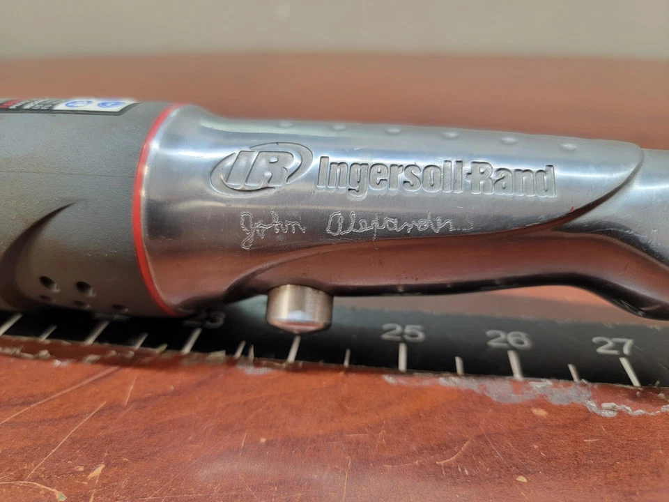 Ingersoll-Rand 109XPA Pneumatic 3/8" Super-Duty Air Ratchet c-x - Image 2 of 4