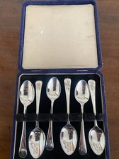 Stylish Set Of Antique Epns Old English Coffee Spoons, Engraved rifles On Handle