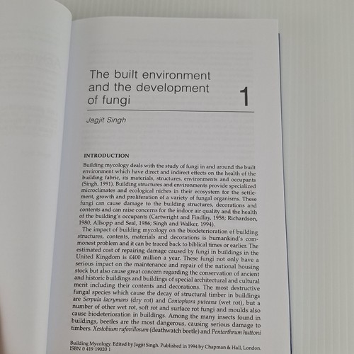 Building Mycology: Management of Decay and Health in Buildings by Jagjit Singh - Picture 11 of 16