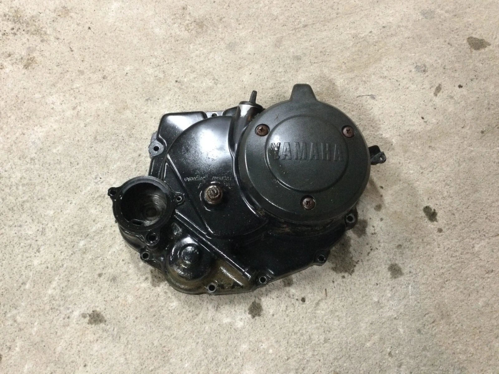 1983 83 yamaha tri moto ytm 225DX 225 DX DR clutch cover
