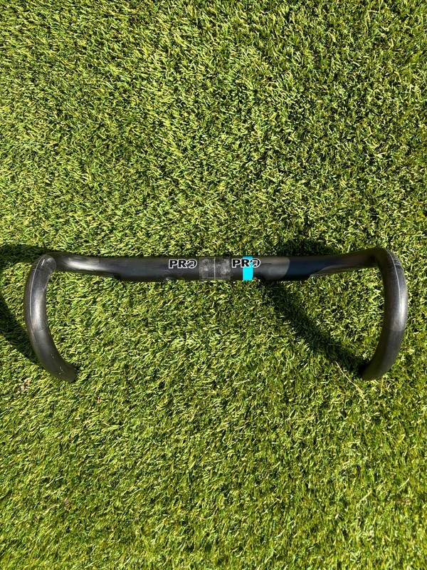 PRO VIBE Superlight Carbon Handlebar 40cm - Team Skye Showroom Bike