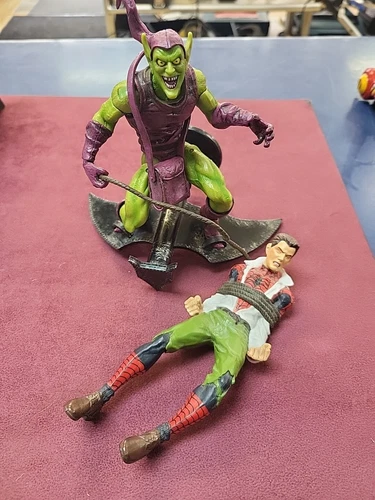 🎃Duende Verde Marvel Select con Peter Parker 2003 Spider-Man 