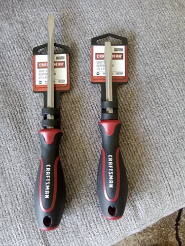 NEW LOT OF 2 CRAFTSMAN SLOTTED SCREWDRIVERS 76647, 76648 1/4 × 4" 1/4 × 6"