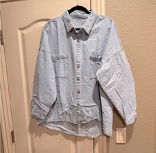 Unbranded oversized light wash denim jacket