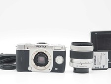 Pentax Q10 Silver 12.4MP Digital Camera 02 Lens Kit 25 shots Exc   Z5745A
