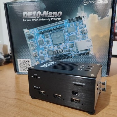 MISTER FPGA DE10 Nano 128GB loaded + 128MB Ram + USB HUB + IO 