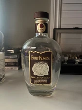 EMPTY Four Roses Small Batch Select Kentucky Bourbon Whiskey Glass Bottle 750 ml