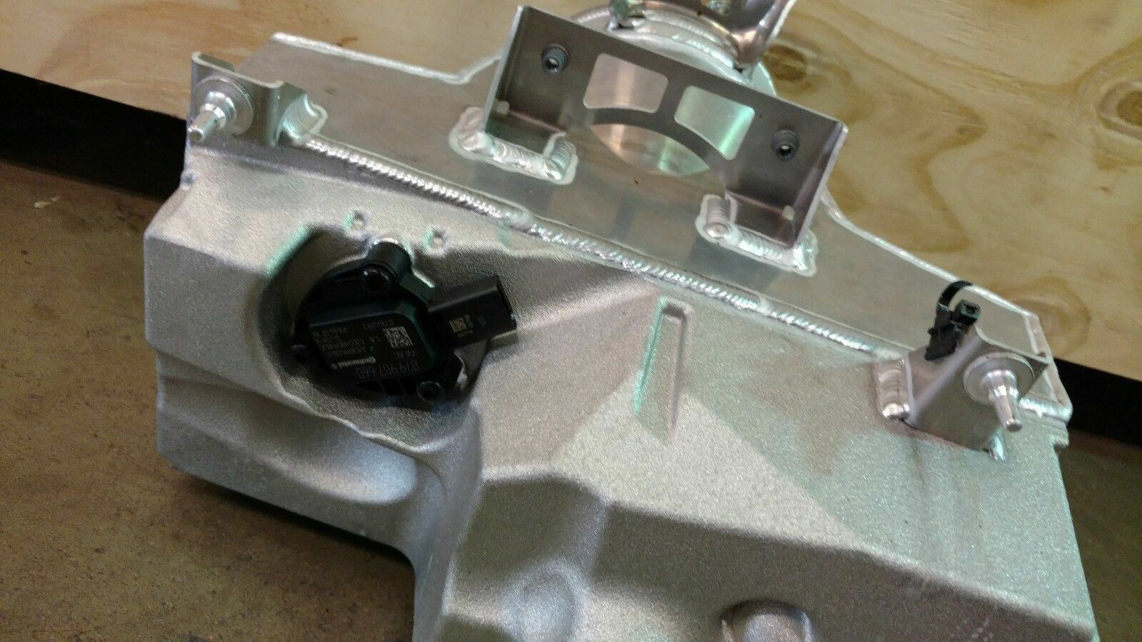 LAMBORGHINI HURACAN OIL RESERVOIR SUMP TANK OEM 4S0115373A