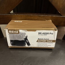 Meike MK-A6500 Pro Remote Control With Battery Pack For Sony A6500