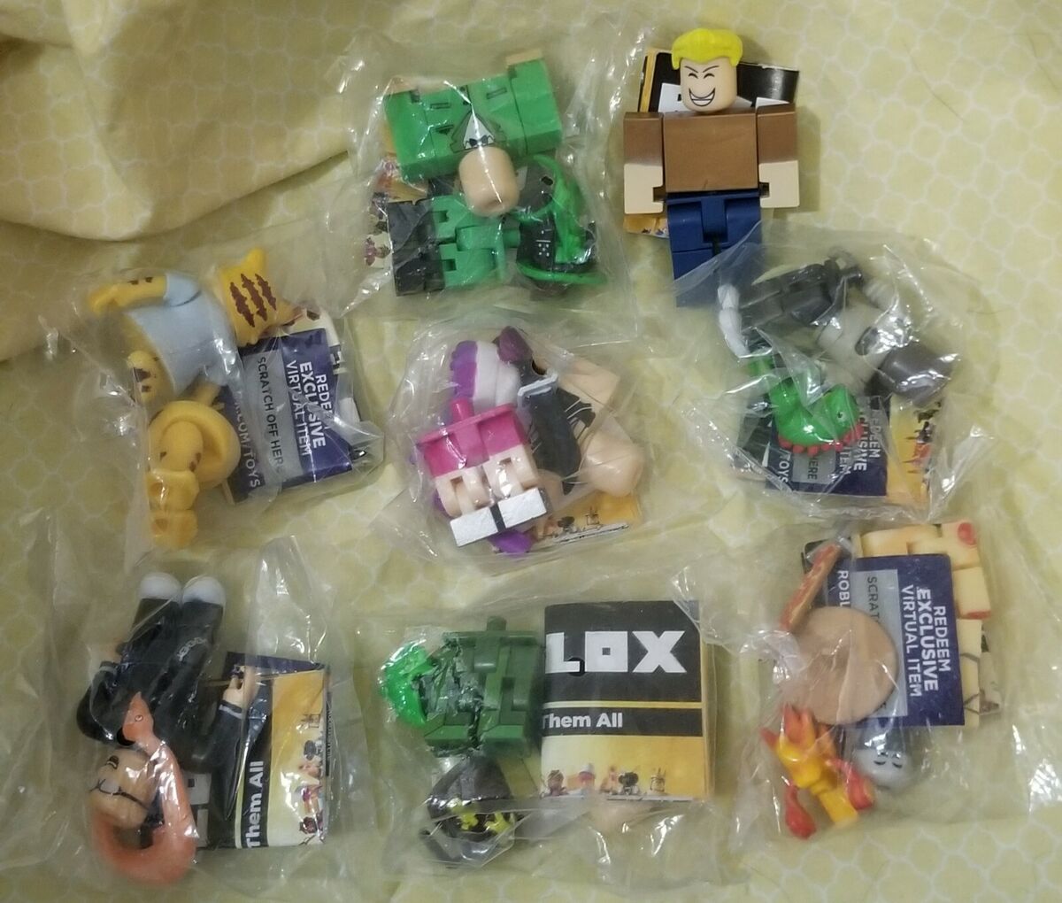 Roblox Sealed With Exclusive Virtual Item Lot Redeem Scratch Off