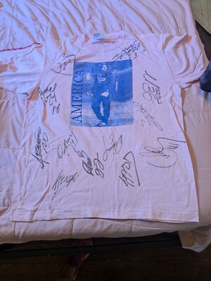 Ochoa America Tshirt Signed By Team