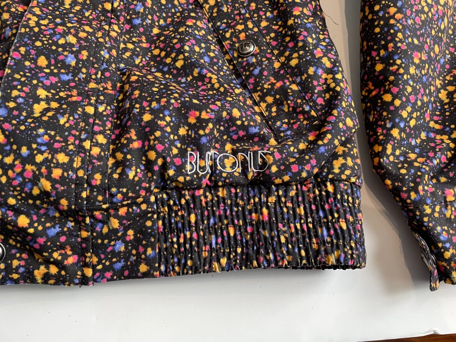 burton dryride tabloid polka dot hooded coat jacket