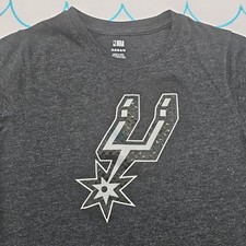 San Antonio Spurs Youth Grey T-shirt By NBA Size M 8/10 