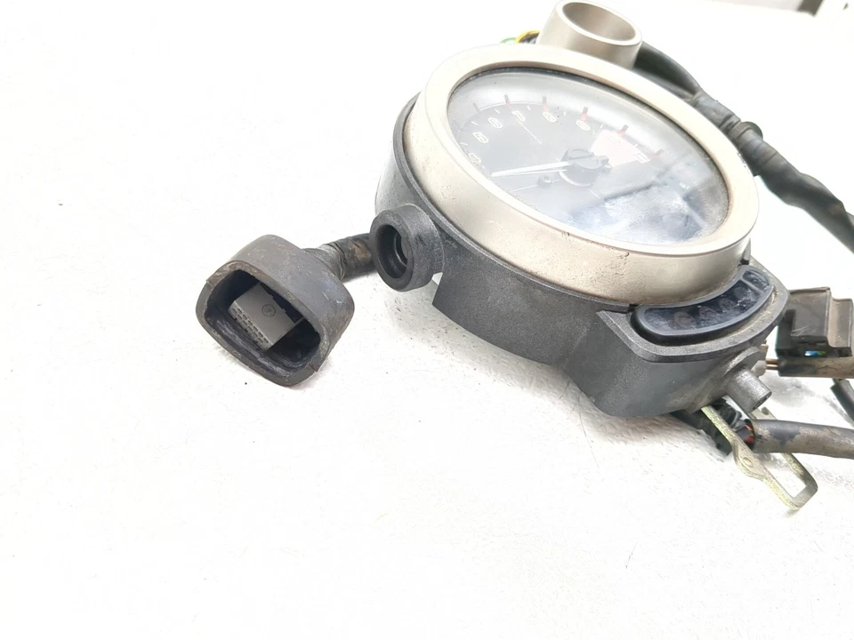09-20 Yamaha Vmax 1700 VMX17 Tachometer Dash  Gauge Meter 2S3-83580-00 - Image 2 of 4