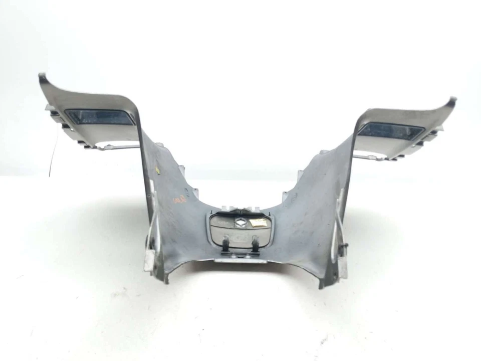 01-05 Honda Goldwing 1800 GL1800 Front Fuel Tank Dash Cover Fairing - Image 4 of 4