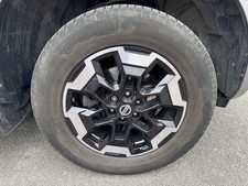 4x Nissan Navara 18" Alloy Wheels And WINTER Tyres 2016-2022 Black D23 NP300