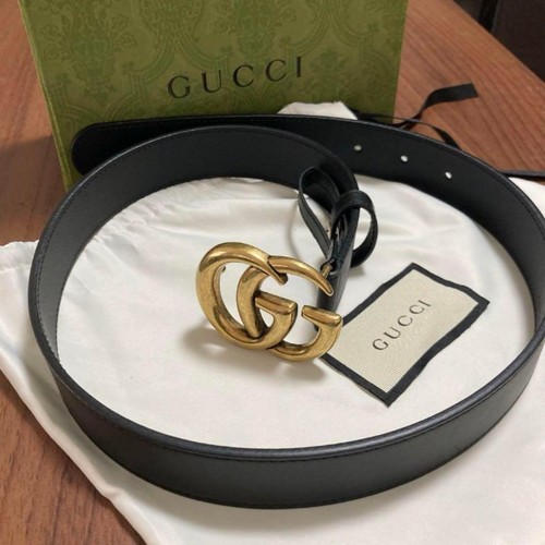 GUCCI black leather double G belt