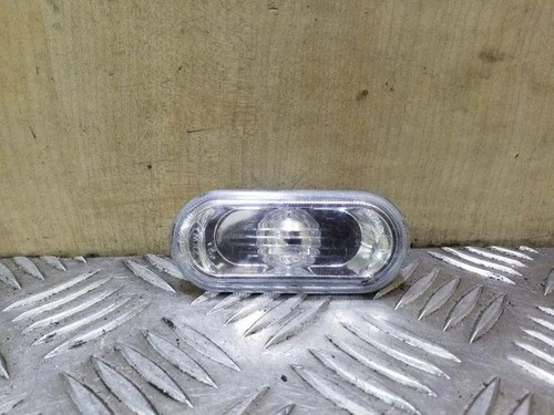 VW PASSAT B5 3B2 Kotflügelblinker vorne rechts 1J0949117 1.9 Diesel 26093924