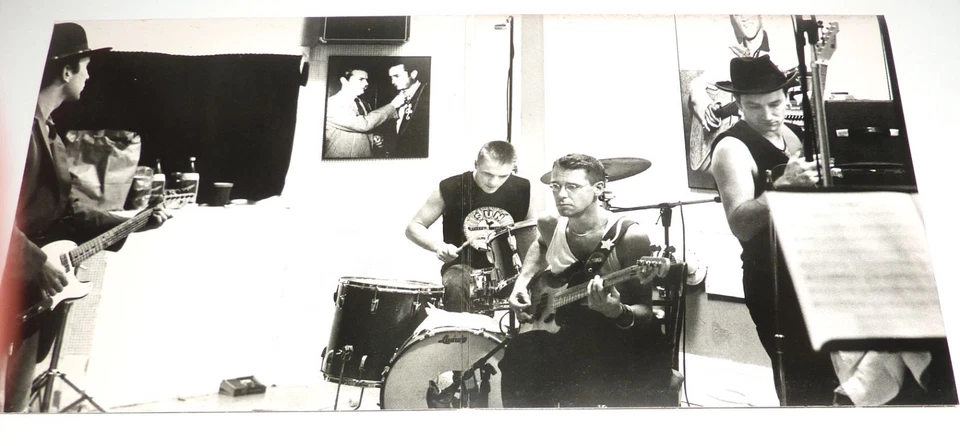 VINYL LP by U2 "RATTLE AND HUM" (1988) ROCK, BLUES / ISLAND RECORDS 7 91003-1 Foto 2 de 4